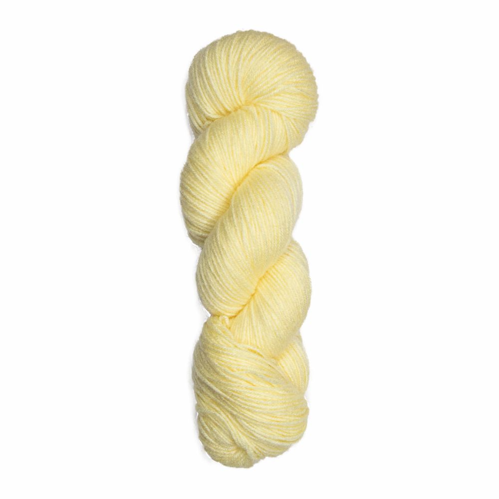 Cuddly 4 Ply Acrylic Yarn